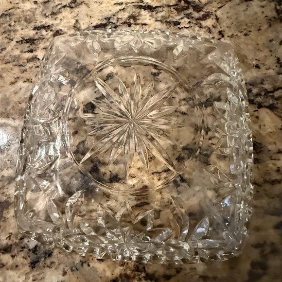Vintage Hazel-Atlas Prescut Clear Glass Dish – 1940s Square Candy Bowl. - Picture 4 of 5